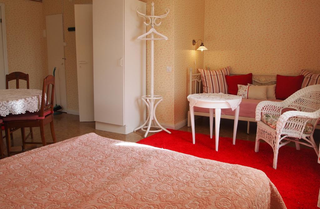 Tammiston Cottages Naantali Szoba fotó